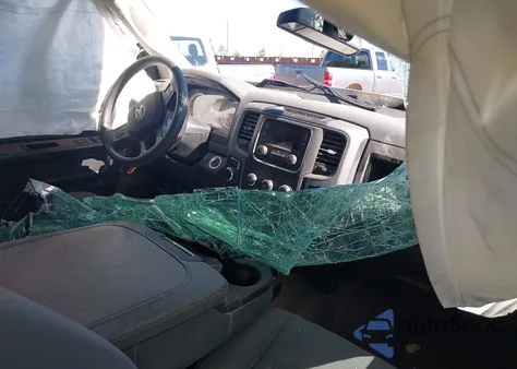 2018 Ram 1500 Tradesman 4X4 5'7 Box из США, поврежденный, VIN 1C6RR7KTXJS288474